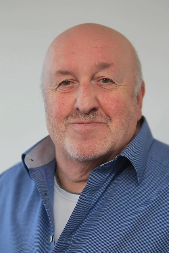 PETER KOSCHNIK